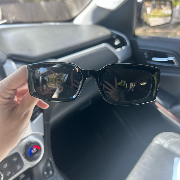 Ray-Ban Black Sunglasses with Tan Case - Picture 2 of 5